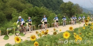 화천 산소길·DMZ 찾은 청소년 자전거 국토순례