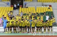 K리그 경기장·스크린골프장도…안전 허술 믿고 가겠나
