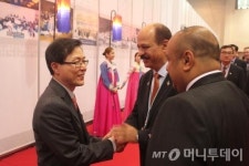 길게 늘어선 줄…韓 첫 ITU 표준화총국장 기대 모락모락