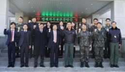 제정부 법제처장, 공군20전비 위문