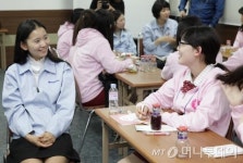 이공계 女선후배들간 대화…미래 불안감에 걱정 말라