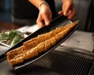 청담갯벌장어, 74년 전통 이어가는 장어 명가