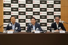 한상범 LGD사장 OLED시대 개막..추격자와 갭 벌려야