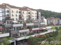 앞엔 호수 뒤는 산 광교 웰빙타운 청약대전