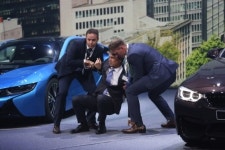 모터쇼 발표 중 쓰러진 BMW 회장이 일깨워준 것