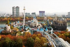 도심 속 가을 힐링 단풍길 나들이 석촌호수 어때요?