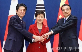 한중일 FTA 땐 16조弗 거대경제권…'한일중 정상회의 정례화'