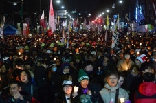 민중총궐기 충돌없이 끝났지만…기약 없는 평화집회