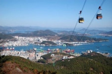 통영 미륵산 전망대 케이블카 한때 고장…1일 운행 중단(상보)