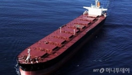 현대상선, 벌크전용선 사업 에이치라인해운에 매각