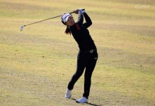 신지은 LPGA 3R 공동 1위…생애 첫 우승할까