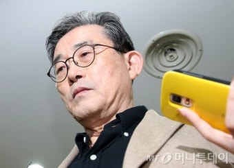 이한구 