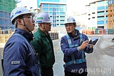 GS건설 현장에서 종이 도면 사라진다