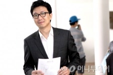 이완 디올 한국여자는 연작 일부…협의 없는 철수 유감