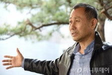 연극계의 방정환 송인현 연출 아이들을 가르치려 하지 말라
