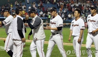 한화, 18년 만에 1위 등극! 삼성 라이온즈 꺾고 7연승 질주