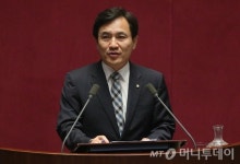 김진태 이석수 특별감찰관 엄정 수사 촉구