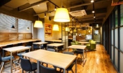 창업은 무조건 치킨집?…헬스·독서실 등 이색 中企프랜차이즈 주목