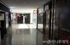 한달만에 찾은 일식당 폐업, 한식당 오늘 또 종업원 내보내