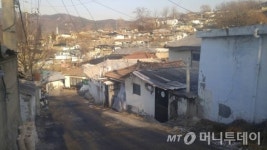 재개발 시동거는 달동네 백사마을…주민 갈등은 현재진행형