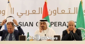 '친美 이슬람국' UAE, 트럼프 反이민 행정명령 지지