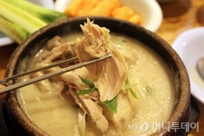 추위 잡는 든든한 보양식…삼계탕 맛집 3곳
