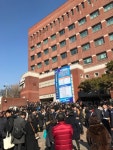 지금은~실속형졸업시대!…앨범 안사고, 꽃선물도 안해