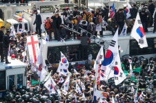 박사모 불복종 서명 진행, 국민저항운동 논의중