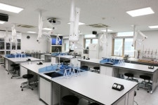 경인여대, 보건환경과 실험실 환경 개선