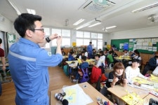 포항제철소, 과학 원리 쉽게 배우는 ‘주니어 공학교실’ 개최  