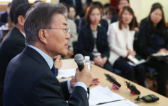 자사고·외고 폐지 반대…변질된 설립 취지에는 공감