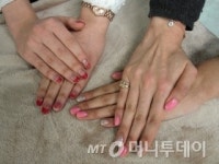 복지가 경쟁력 네일리스트·안마사 고용하는 中企들