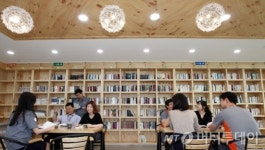 한국타이어, 대전공장에 북카페 오픈