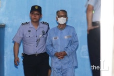 왕실장의 몰락···김기춘, 블랙리스트로 실형
