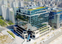 위례 중앙타워 신도시 랜드마크로 우뚝