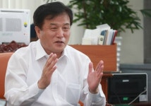 이진엠엔씨컴퍼니 | 이진복 "4차산업혁명은 M&A…성패는 '금융'에 달렸다"