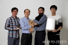 반려동물 두고 외출걱정?…IoT자동급식기 펫맘이면 안심