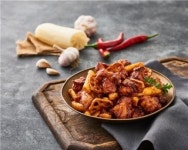 노랑통닭, 아삭한 연근튀김을 더한 치킨 ‘간바치’, ‘고바치’ 출시