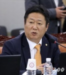 [2017 국감]황희, '스마트도시·주거급여' 관련 정책자료집 발간