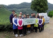 스타벅스, 보성·하동 茶농가에 친환경 커피퇴비 전달