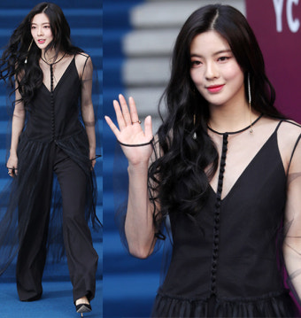 클라라·이선빈·한선화·유영, 의 블랙 시스루 스타일링