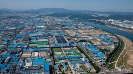 기업 체감경기 반등…‘환율 리스크’ 우려는 커져