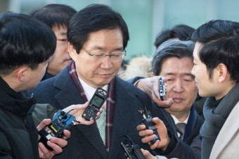 '세월호 의혹' 김영석·윤학배 前장·차관, 모두 구속