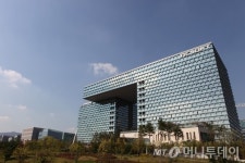 (주)아워홈 엔씨소프트R&D센터 판교점 | 엔씨소프트, 판교에 '글로벌 R&D센터' 짓는다