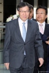 [사진]사의 표명한 권오준 회장