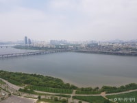 한강 조망권으로 잠원동 대장주 등극 아크로리버뷰