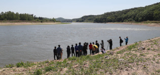 4대강 보 개방 1년 조류 농도 이전 대비 40% 감소