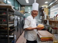 [빨간날] 대형빵집 물리친 30년 된 수락산 빵의 힘