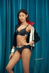모델 한혜진, 속옷 화보 공개…군살 제로