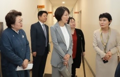 홍제동행복(연합)기숙사 구내식당 | 상명대 김종희 부총장, 홍제동 행복연합기숙사 교육부 차관 간담회 참석